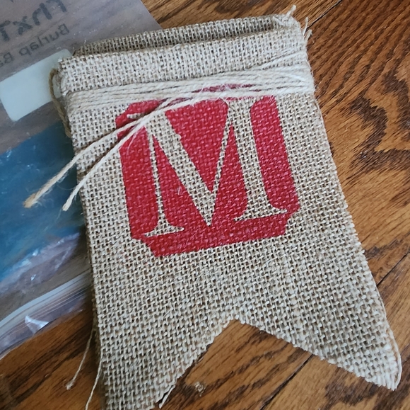Burlap Merry Christmas banner - Picture 2 of 5
